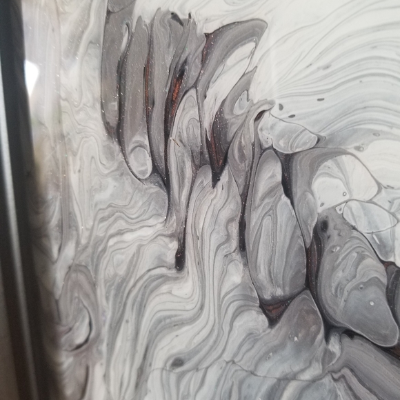 Handcrafted Acrylic Pour 'Zebraesque' - Picture 10 of 11
